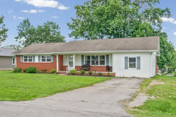 318 Blane Dr, Hopkinsville, KY 42240