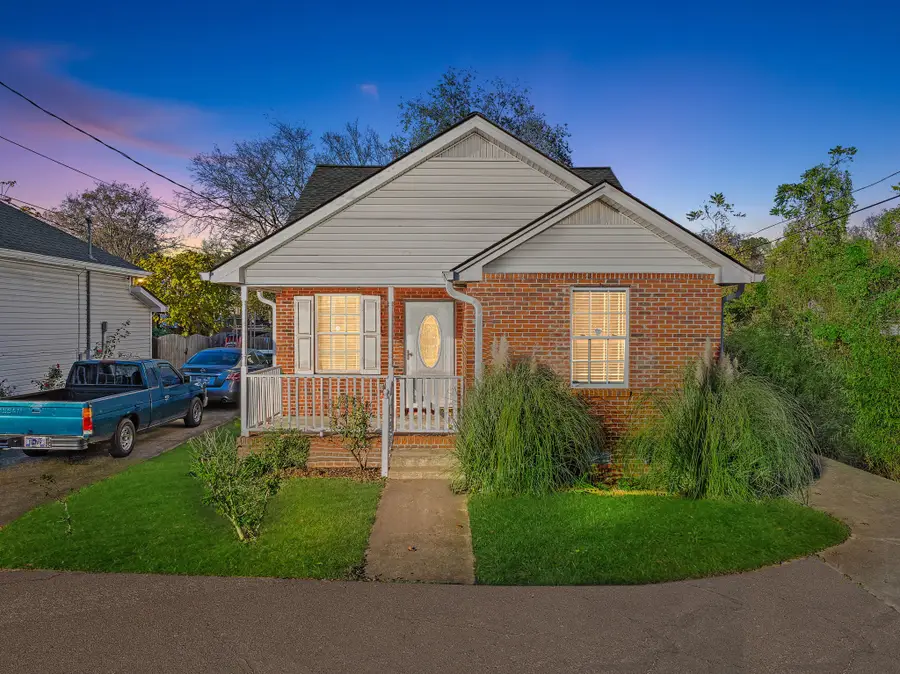 809 N Dupont Ave, Madison, TN 37115 - #3