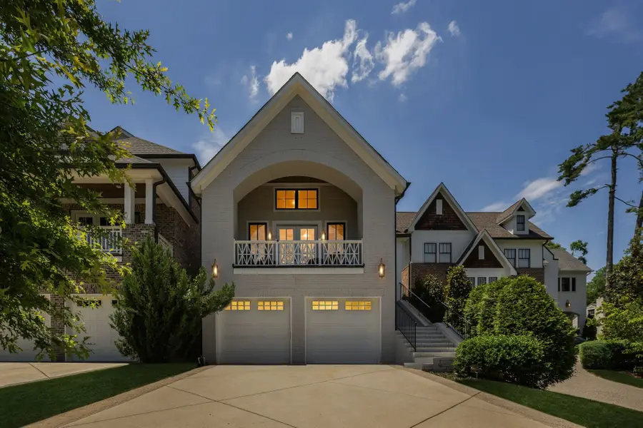 3815A Woodmont Ln, Nashville, TN 37215 - #3