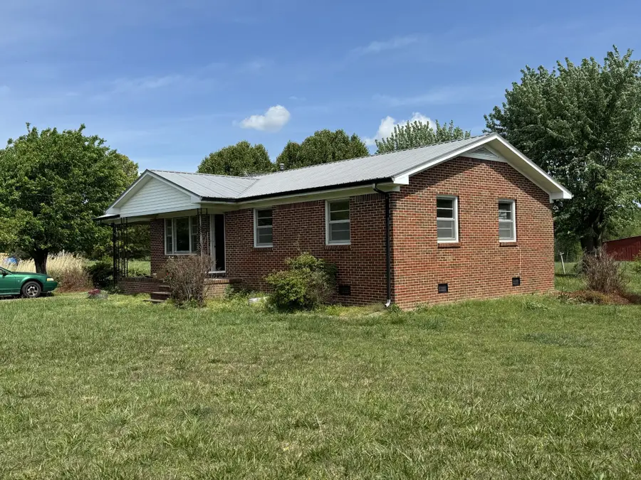 2990 Pigeon Hill Rd, McMinnville, TN 37110 - #2