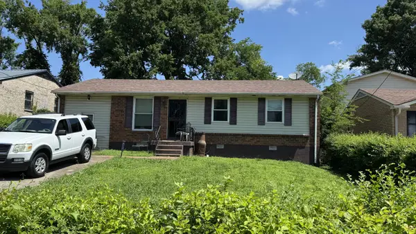3218 Hinkle Dr, Nashville, TN 37218