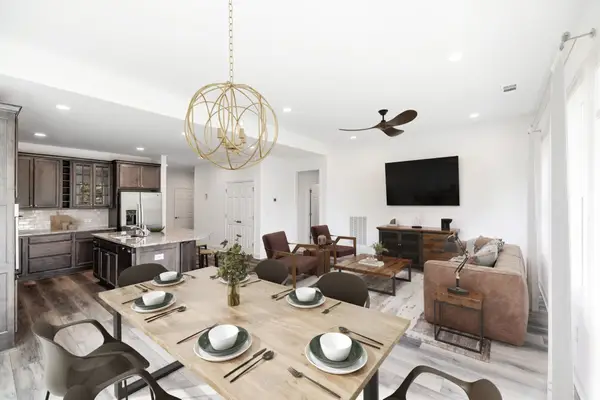 221 Crown Gardens Ct, Hermitage, TN 37076