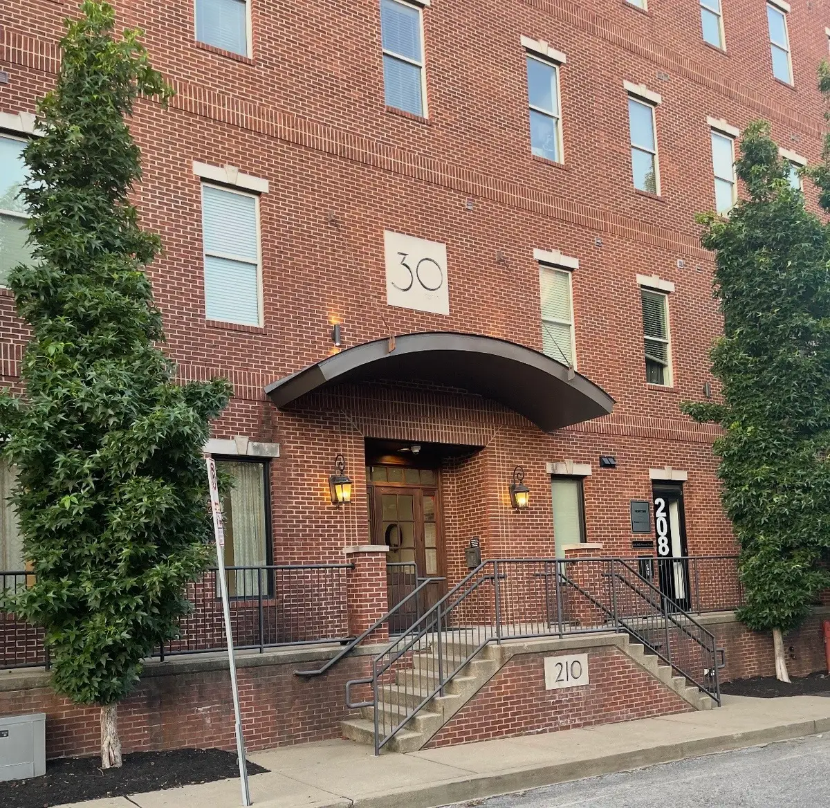 210 30th Ave N #201, Nashville, TN 37203 - #1