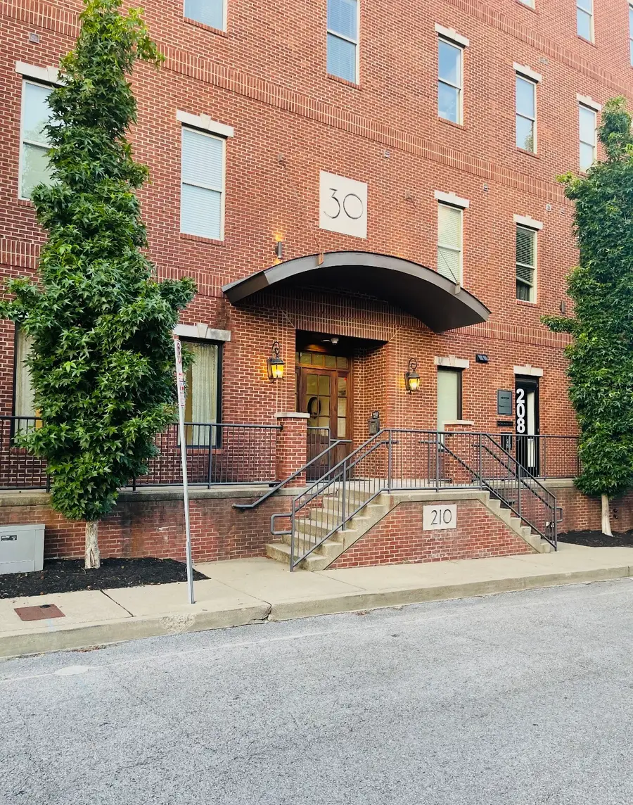 210 30th Ave N #201, Nashville, TN 37203 - #3