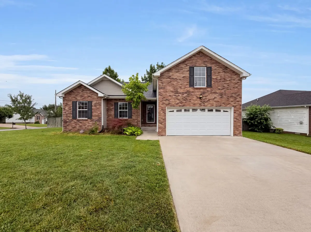 245 Harold Dr, Clarksville, TN 37040 - #1