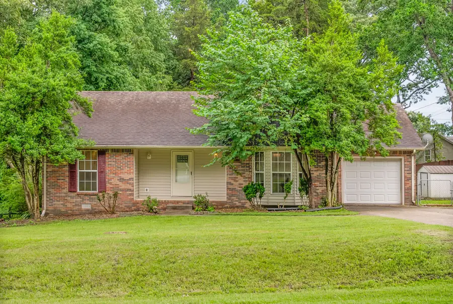 3325 Backridge Rd, Woodlawn, TN 37191 - #2