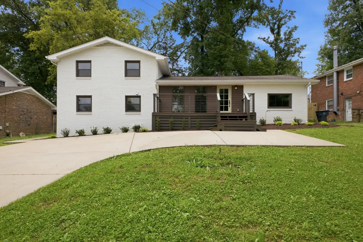 2515 Sleepy Hollow Dr, Nashville, TN 37217 - #1