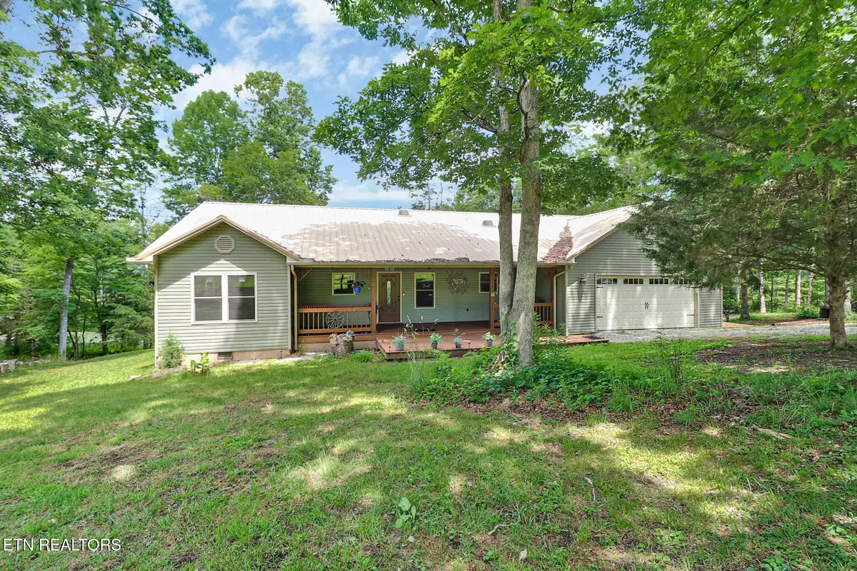 68 Boone Dock Rd, Jamestown, TN 38556 - #1