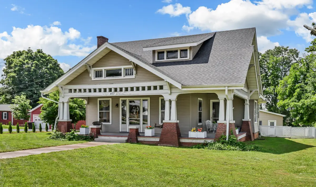 407 E Nashville St, Pembroke, KY 42266 - #1
