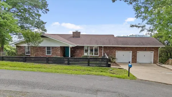 302 Walsh Road, Chattanooga, TN 37405