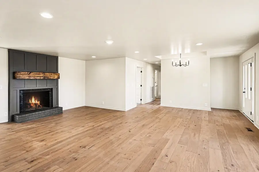 1616 Saundersville Ferry Rd, Mount Juliet, TN 37122 - #3