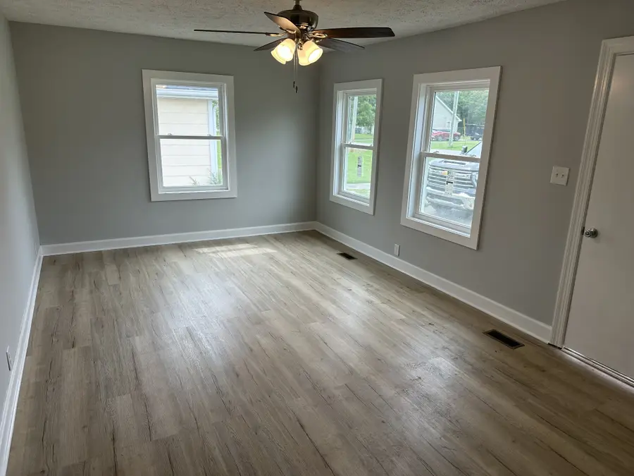 112 Eastland Ave, Lebanon, TN 37087 - #2