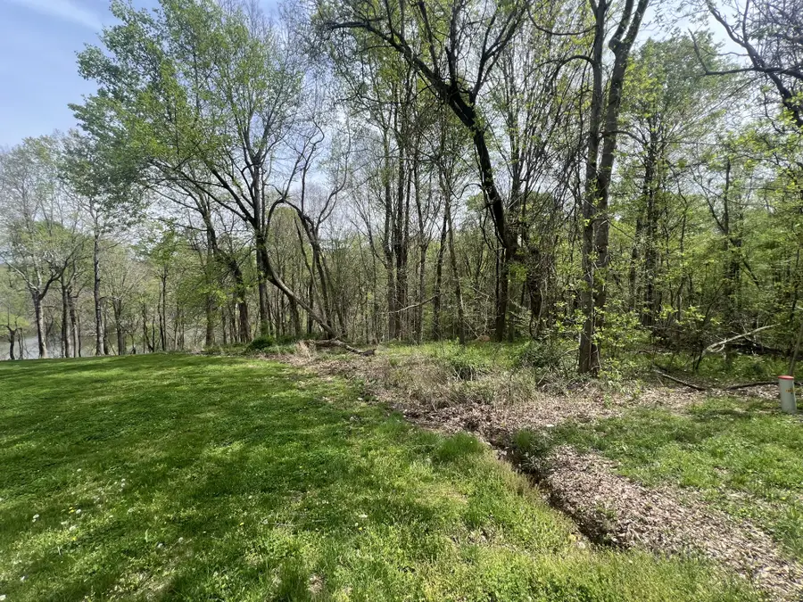 200 Lake Ridge Rd, Scottsville, KY 42164 - #3