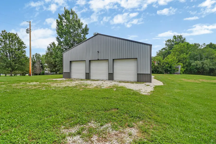 200 Acorn Hill Dr, Sparta, TN 38583 - #3