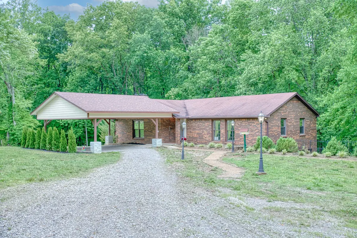 3847 Post Oak Cir, Cookeville, TN 38506 - #1
