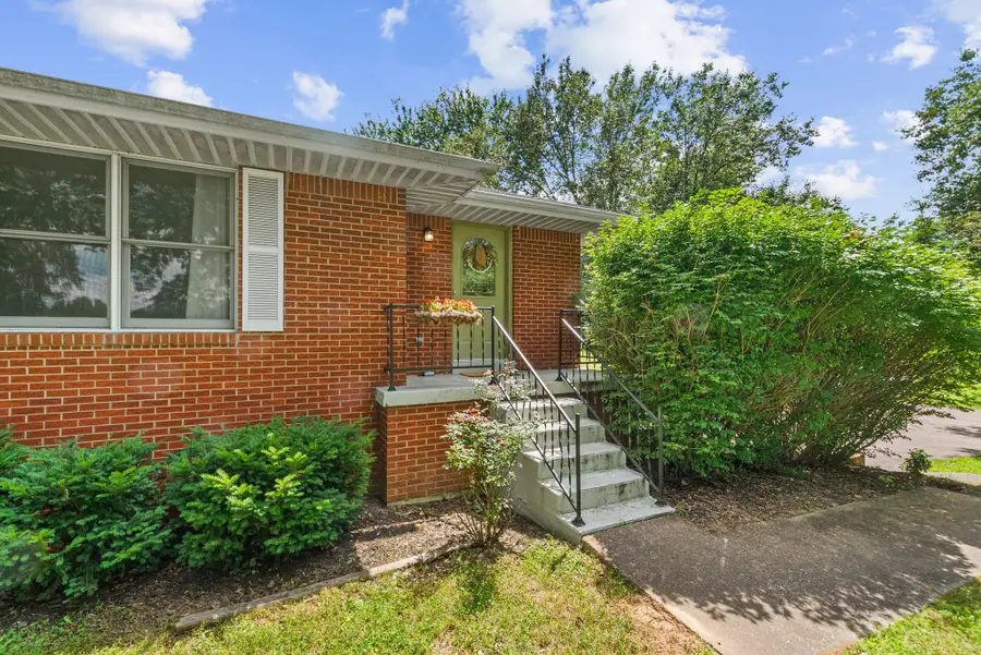 4905 Bethesda Duplex Rd, College Grove, TN 37046 - #2