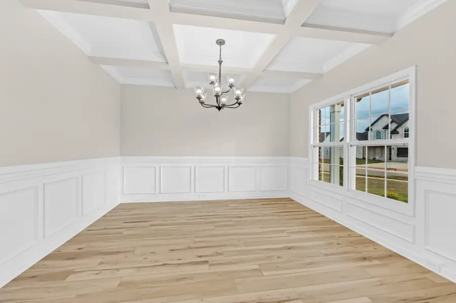 653 Woodrush Dr, Clarksville, TN 37040 - #2