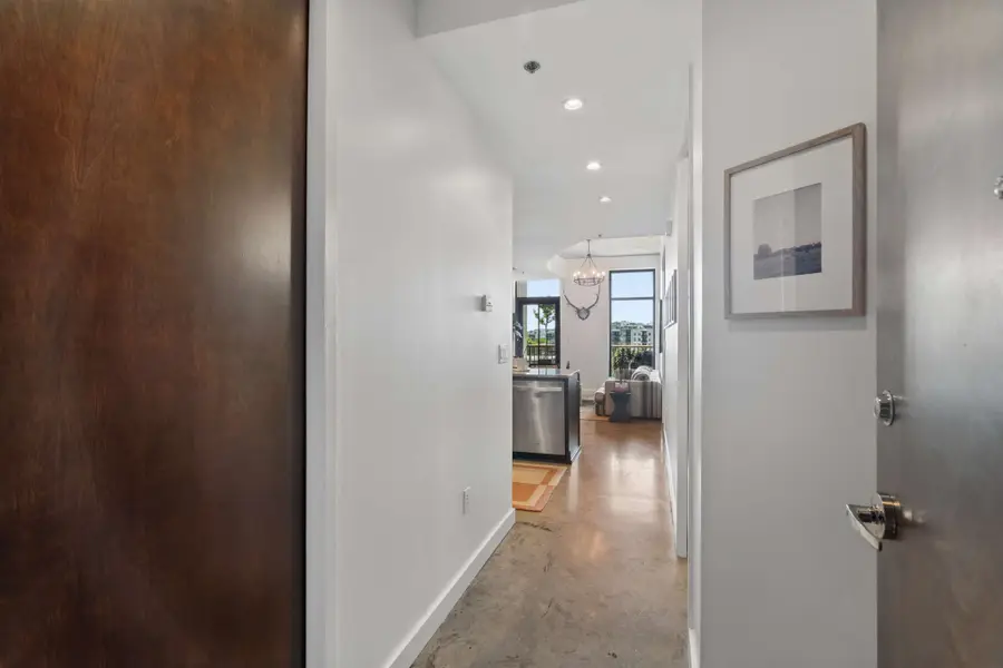 1510 Demonbreun St #701, Nashville, TN 37203 - #3