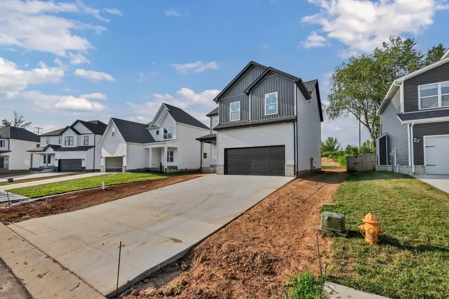 305 Wesson Dr, Clarksville, TN 37043 - #3