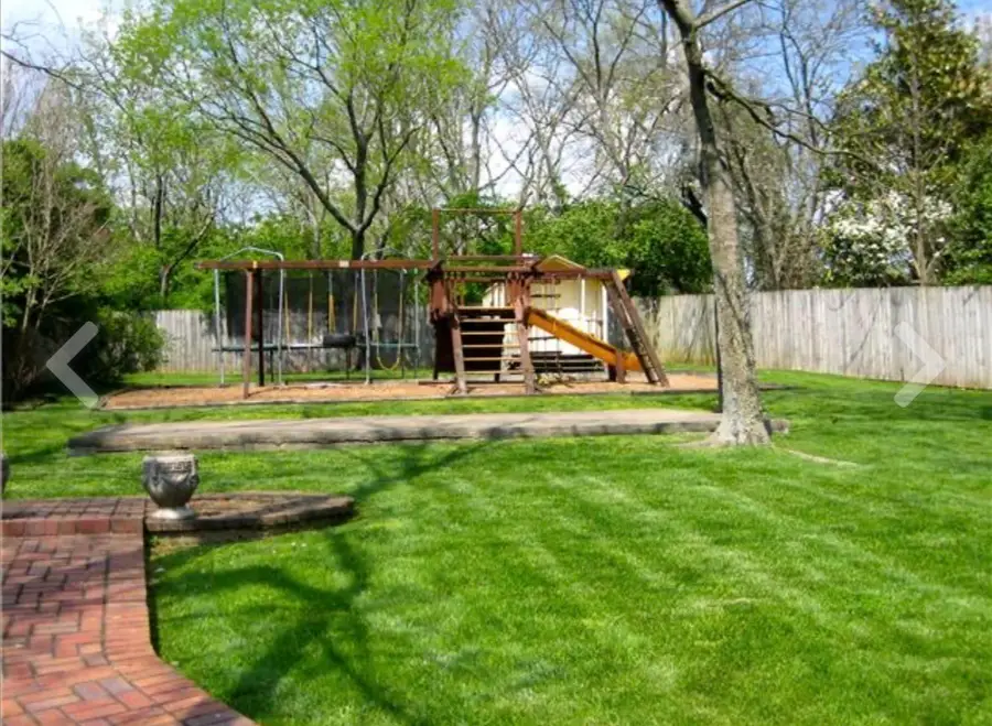 116 Bellevue Dr S, Nashville, TN 37205 - #2