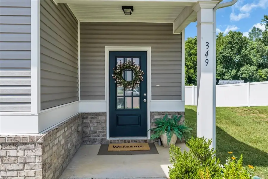 349 Geneva Ln, Columbia, TN 38401 - #2