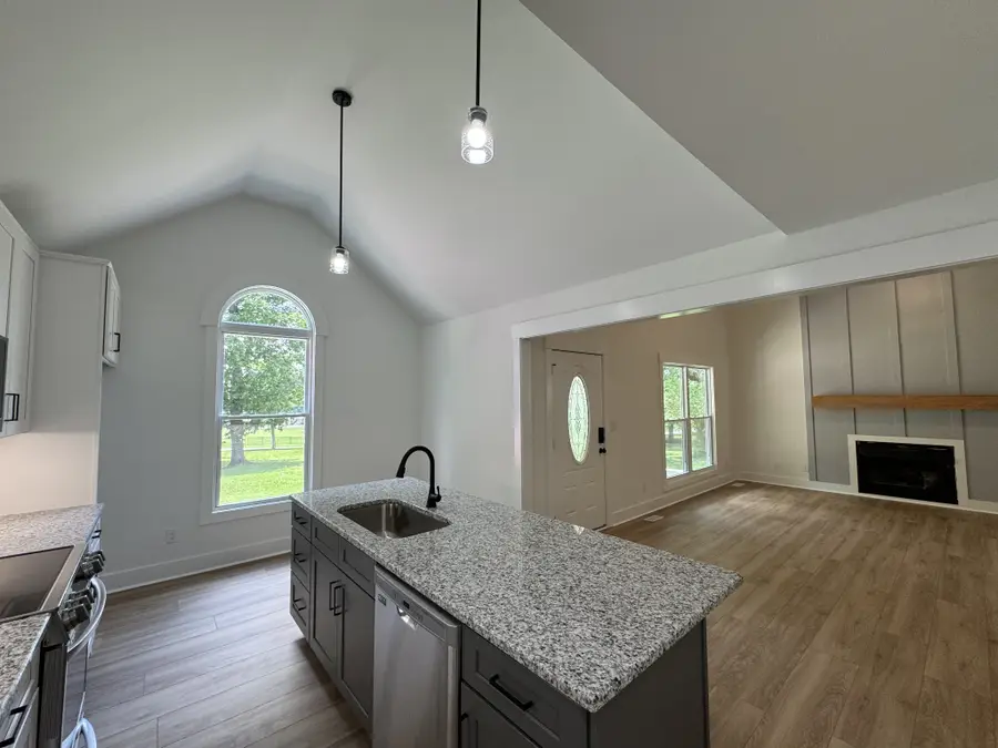 380 Martin Rd, Clarksville, TN 37042 - #3