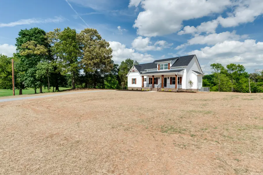 4961 Bill Baggett Rd, Cedar Hill, TN 37032 - #2