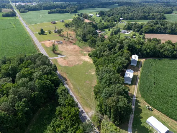 6799 Highway 41 N, Cedar Hill, TN 37032