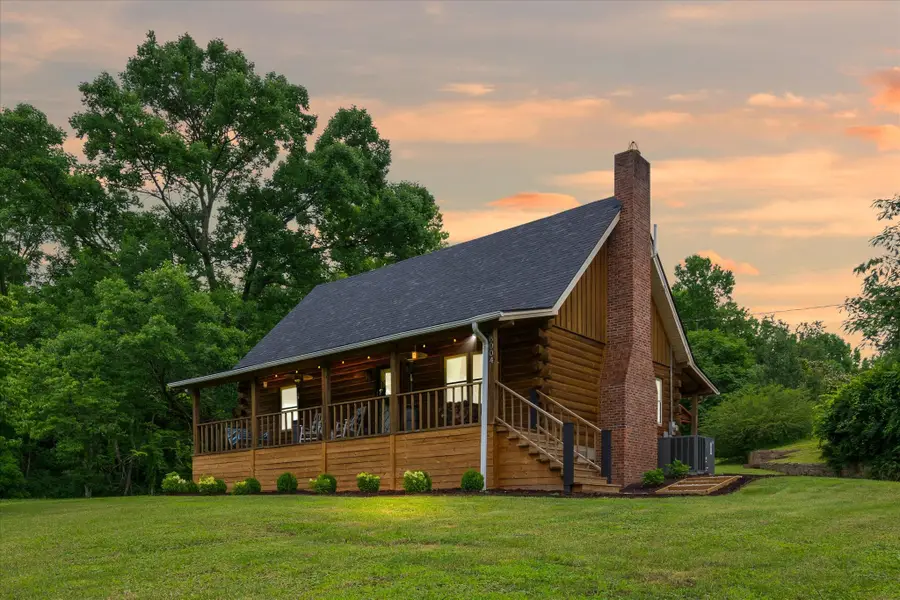 8004 Charlotte Pike, Nashville, TN 37221 - #2