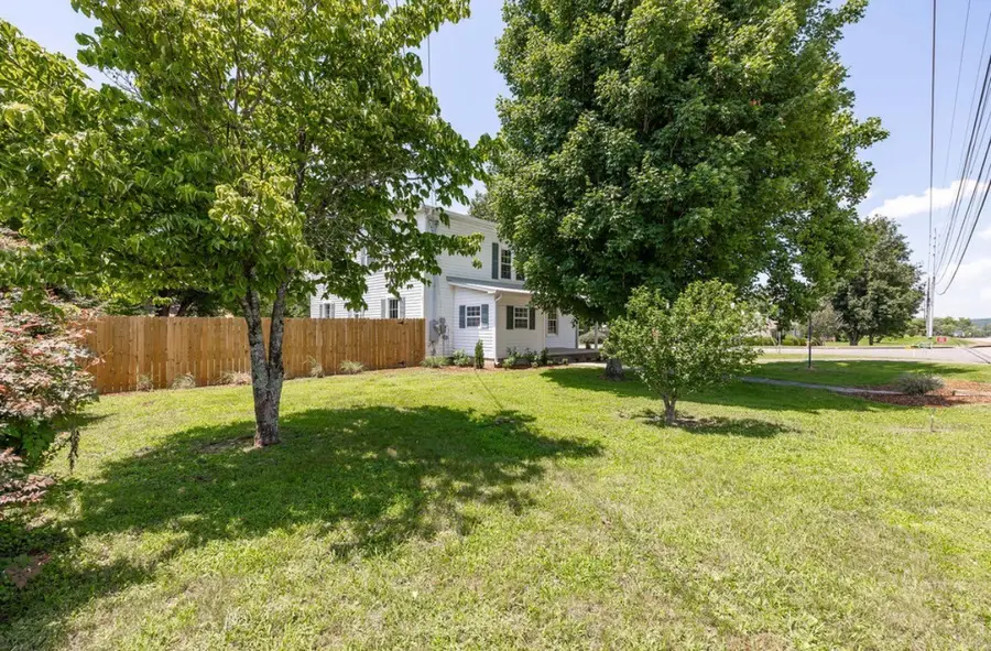 1410 Mill St, Pulaski, TN 38478 - #2