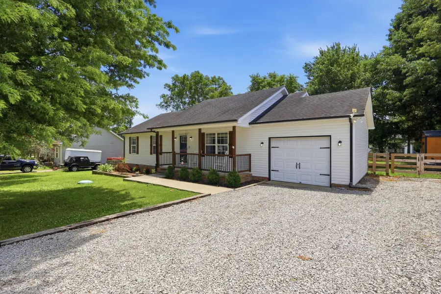 107 High St, Chapel Hill, TN 37034 - #2