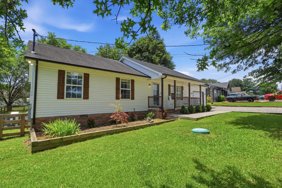 107 High St, Chapel Hill, TN 37034 - #3