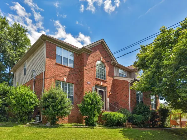 2601 Windsor Ln, Old Hickory, TN 37138