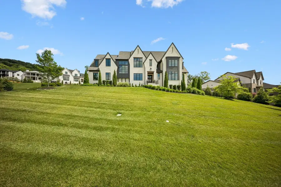 1598 Eastwood Dr, Brentwood, TN 37027 - #2