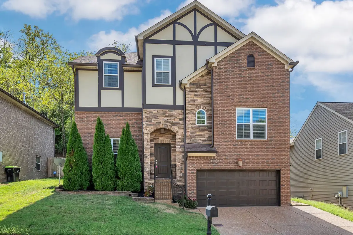 1736 Haleys Hope Ct, Nashville, TN 37209 - #1