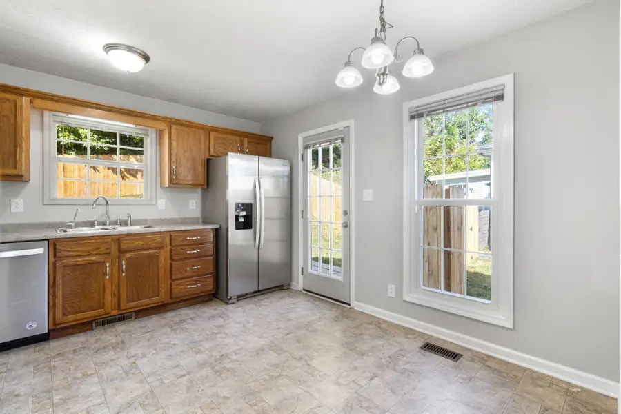 2766 Applemill Ct, Clarksville, TN 37040 - #3
