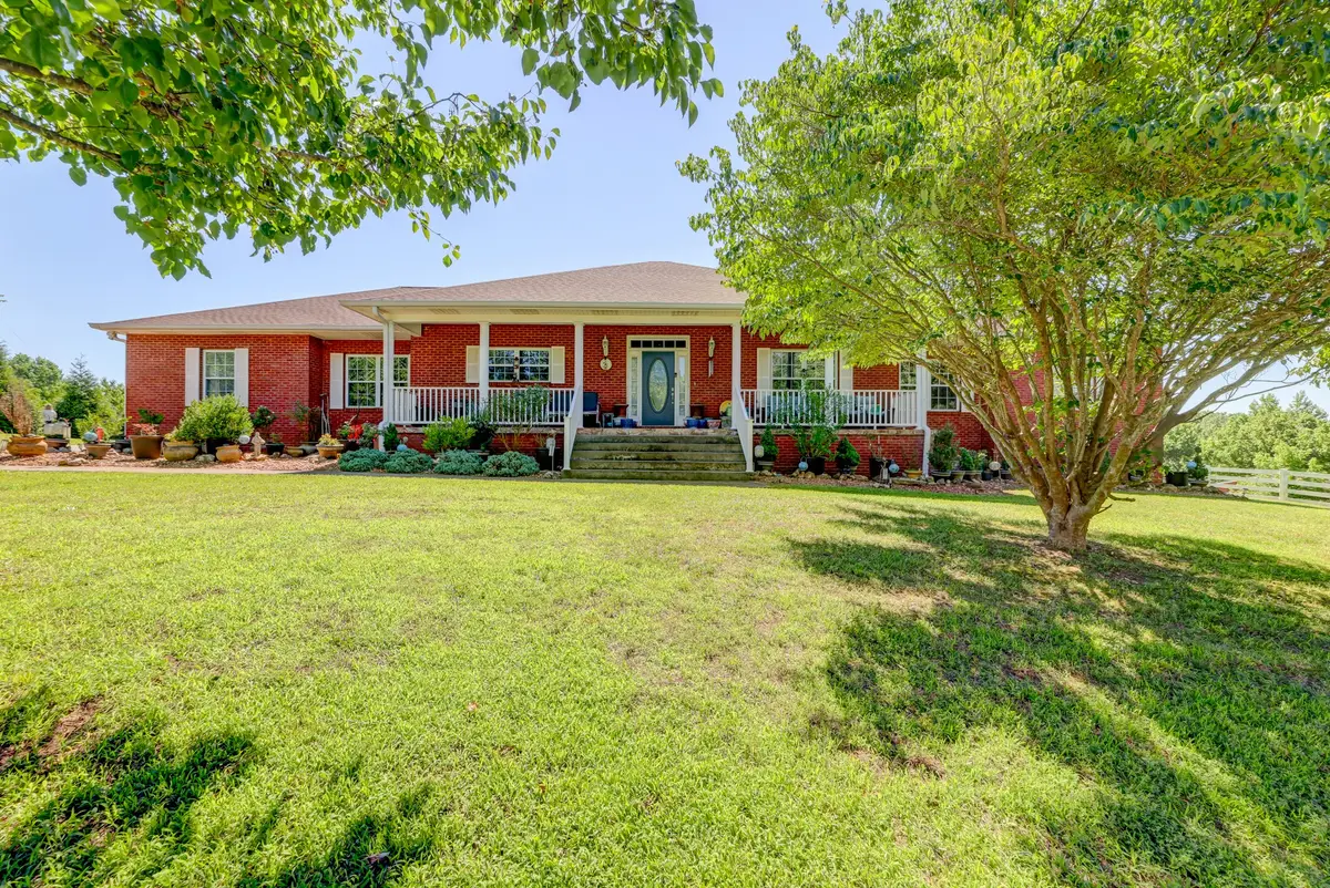 2251 Davidson Graveyard Rd, Clarksville, TN 37043 - #1