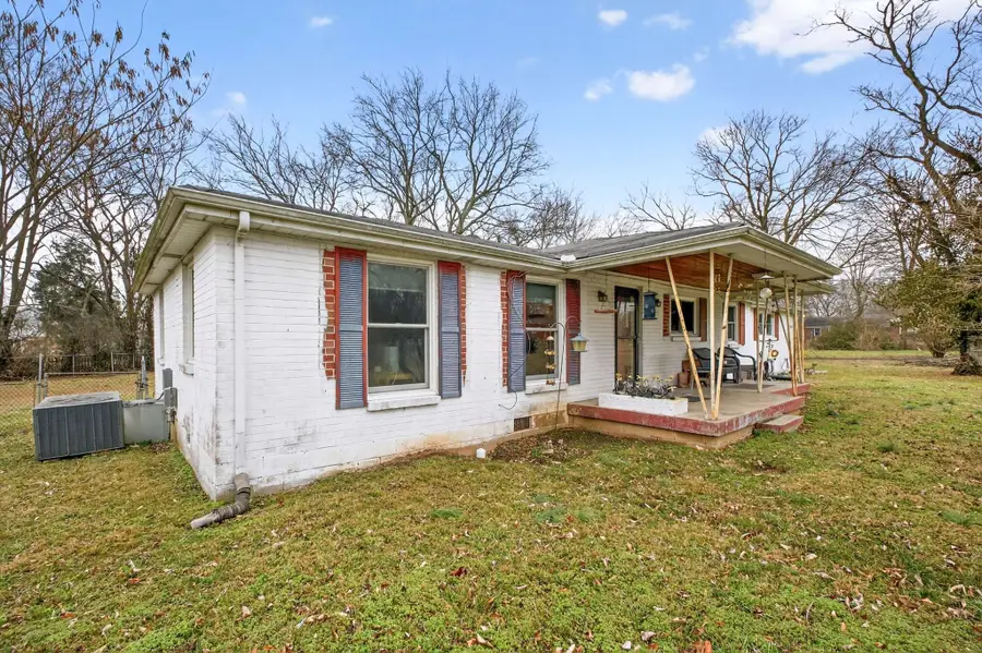 215 Ewing Dr, Nashville, TN 37207 - #3