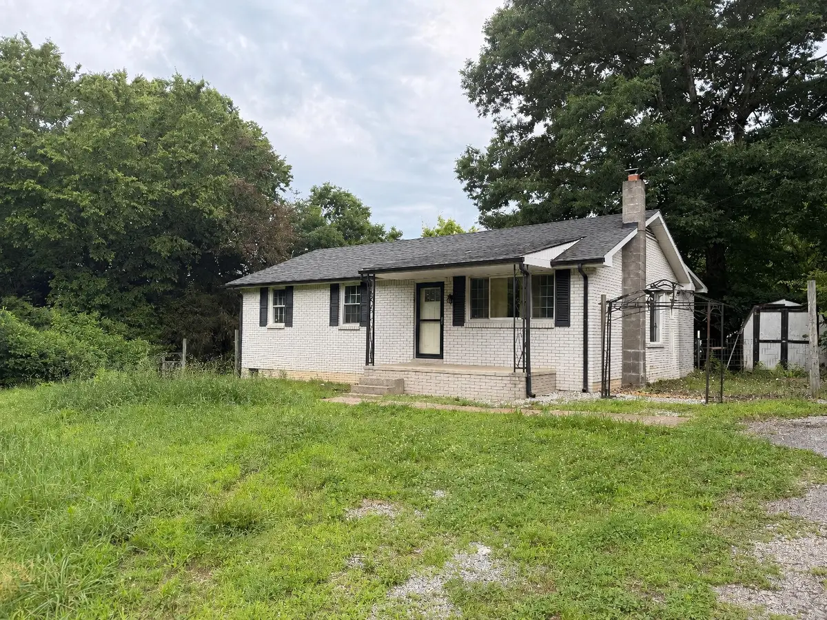 1180 Bandy Rd, Ashland City, TN 37015 - #1