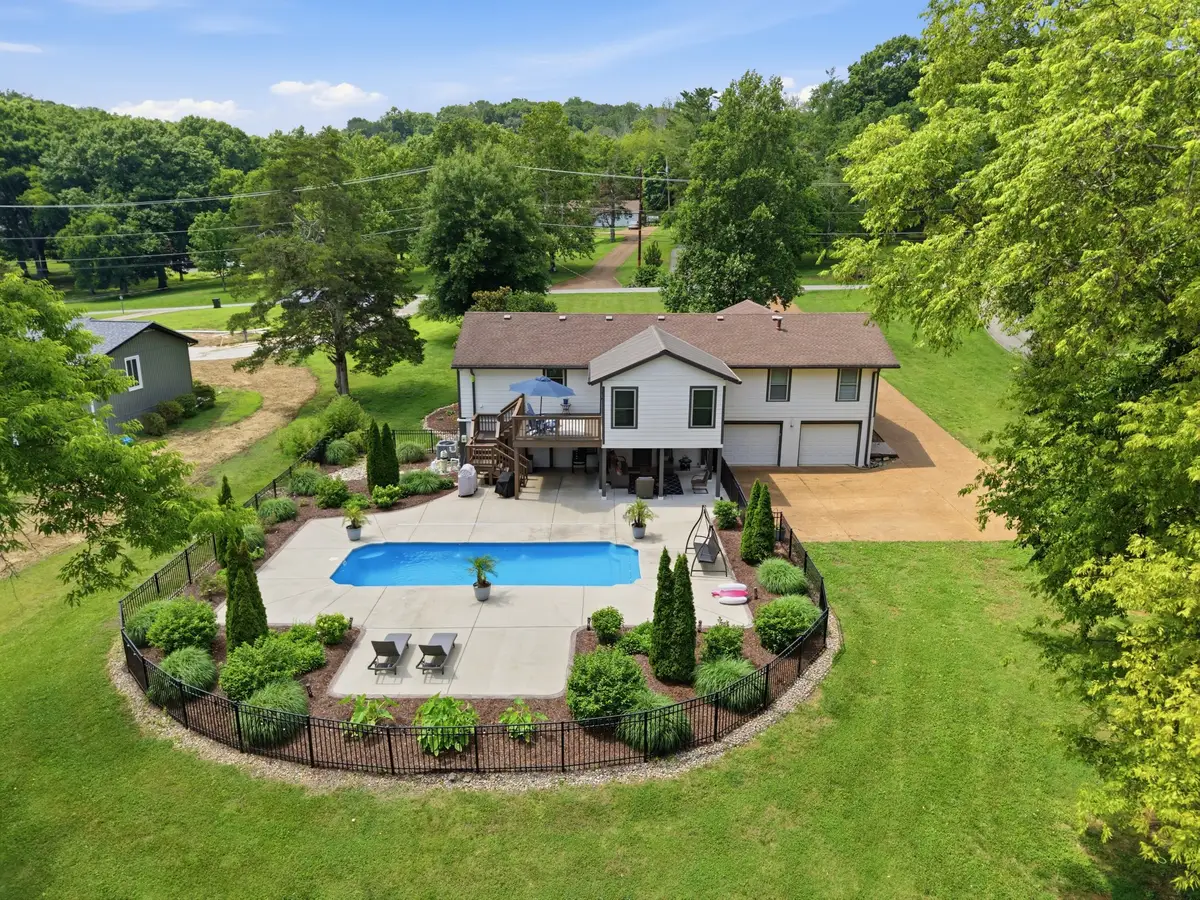 7939 Hooten Hows Rd, Nashville, TN 37221 - #1