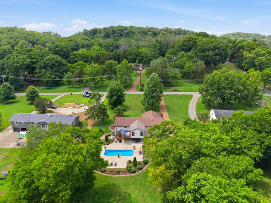 7939 Hooten Hows Rd, Nashville, TN 37221 - #2