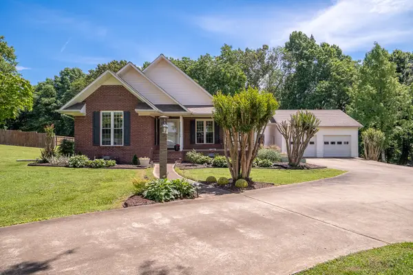 586 Highway 64 W, Lawrenceburg, TN 38464