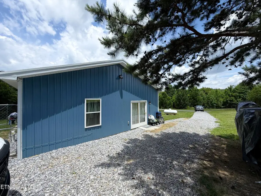 1910 Seaton Rd, Greeneville, TN 37743 - #3