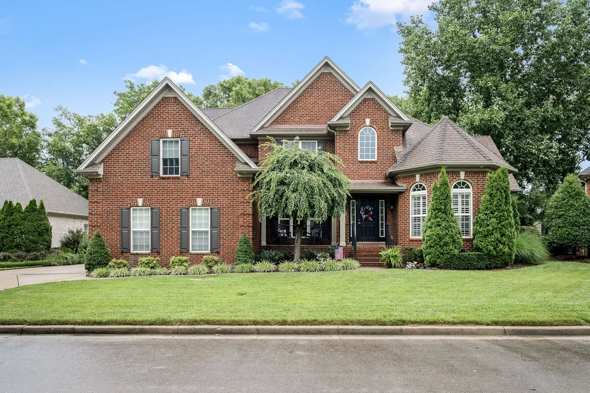 2247 Haddington Cir, Murfreesboro, TN 37130 - #1
