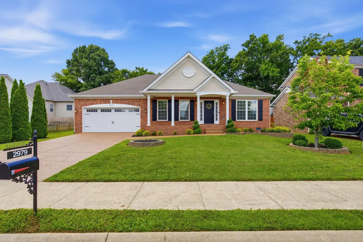 2979 Burtonwood Dr, Spring Hill, TN 37174 - #1