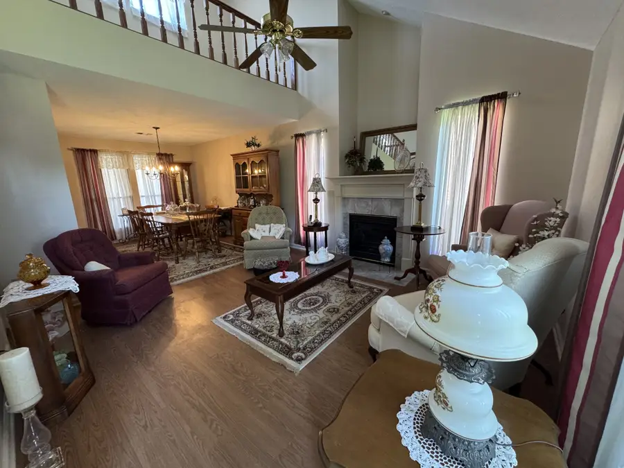 410 Castlewood Ln, Lebanon, TN 37087 - #2
