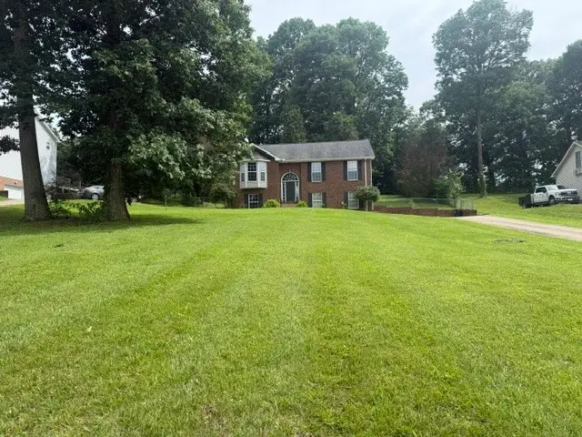 1062 Heatherwood Rd, Pleasant View, TN 37146 - #2