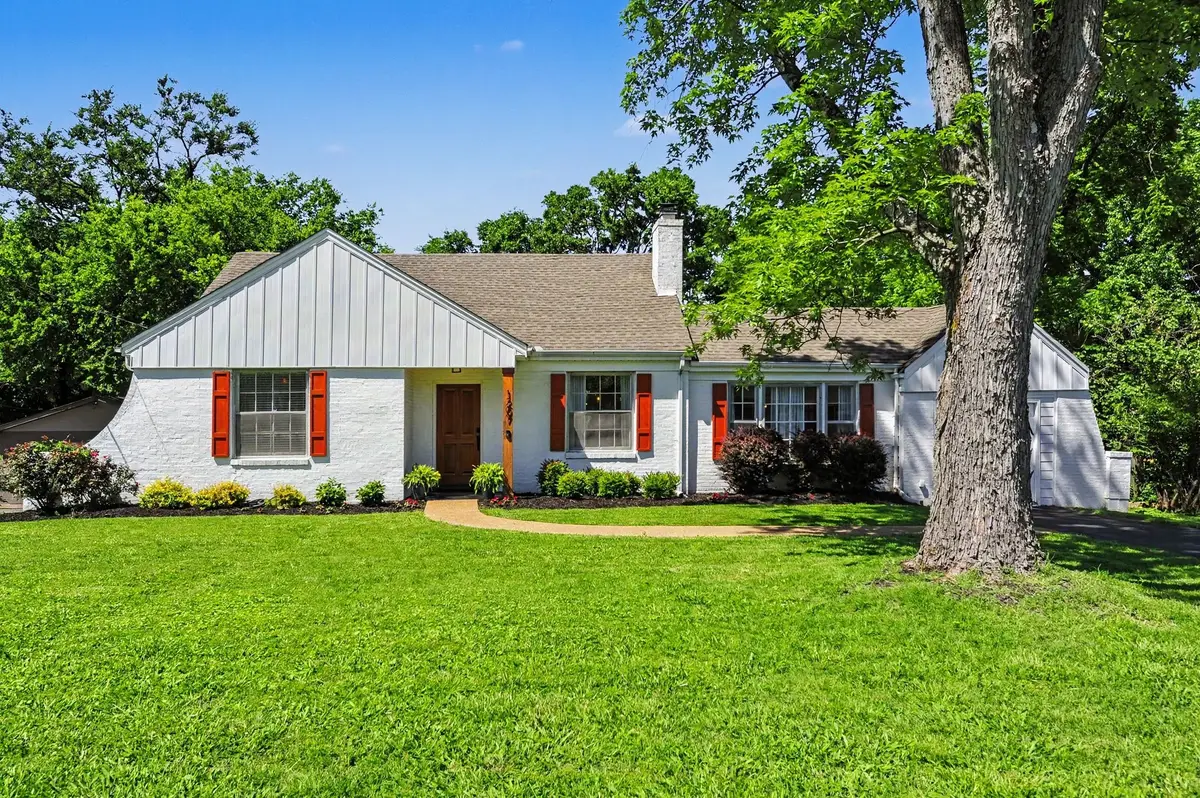 1207 Kenwood Dr, Nashville, TN 37216 - #1