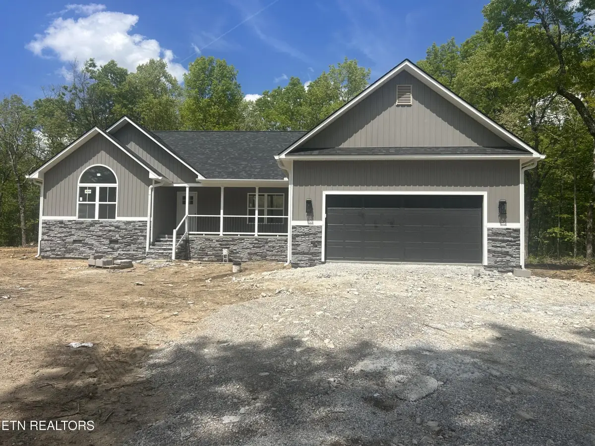 173 Divide Tr, Monterey, TN 38574 - #1