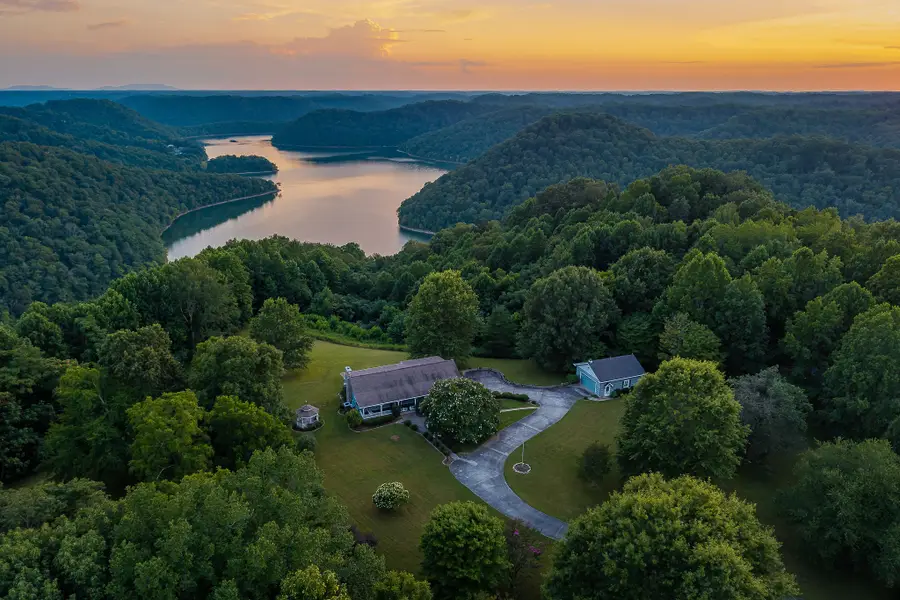 11720 Fox Hill Rd, Baxter, TN 38544 - #2